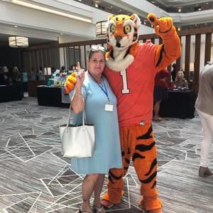 Meet your Posher, Dottie